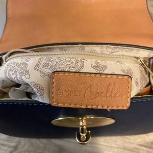 Simply Noelle purse